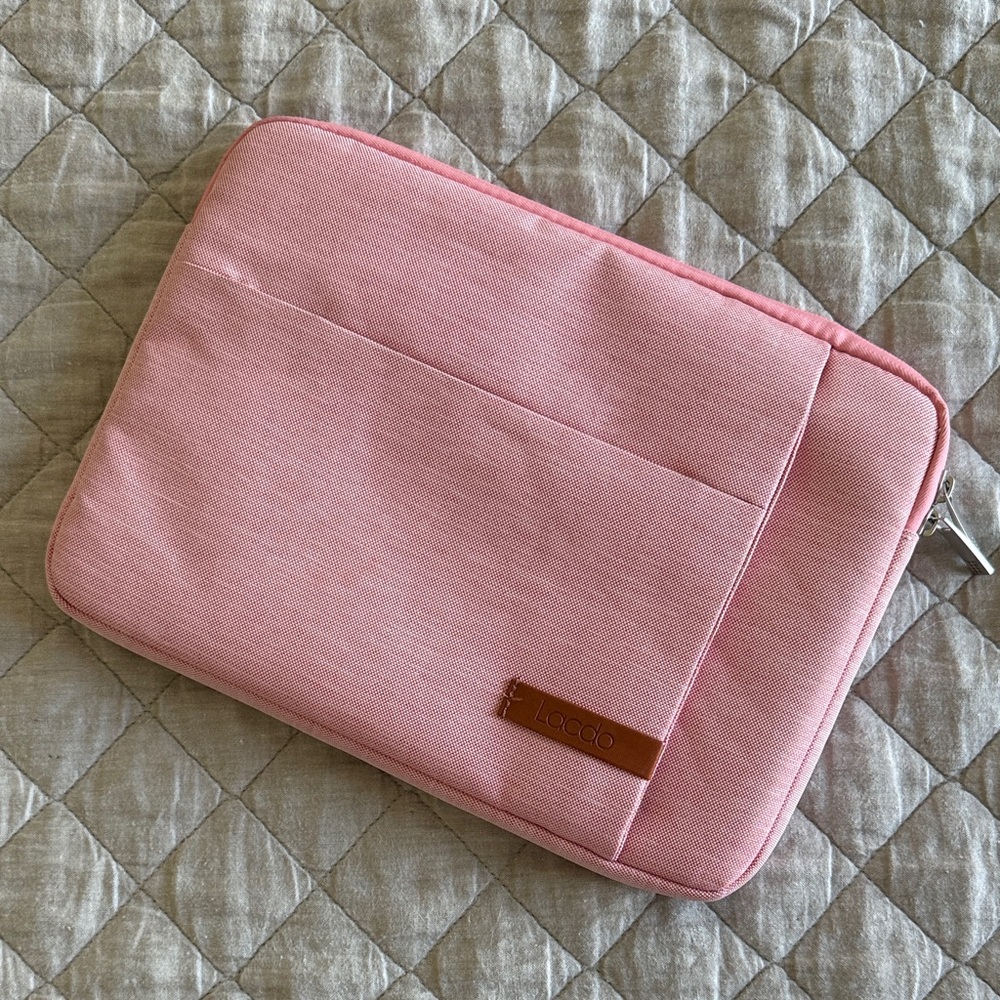 Pink Laptop Tablet iPad Case